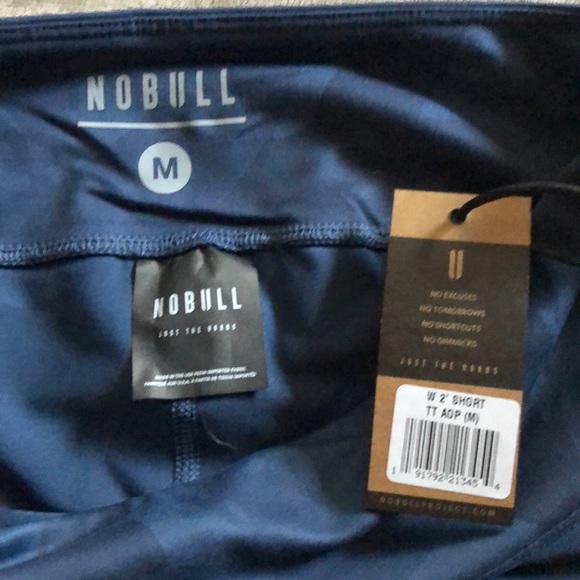 Set of Nobull Toomey Halter Sports Bra Short 2´´ M - Picture 8 of 9